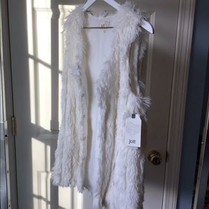 Jolt white fur vest